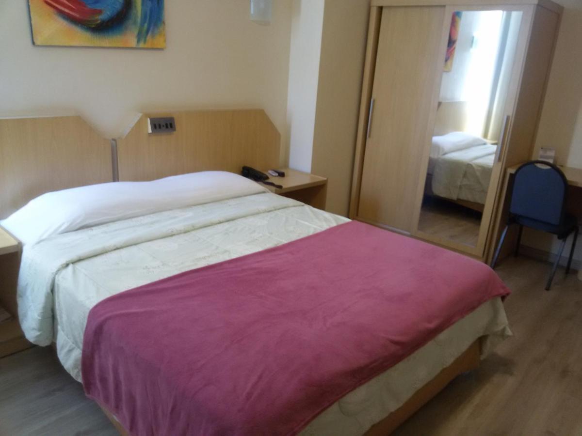 Airam Brasilia Hotel Екстер'єр фото