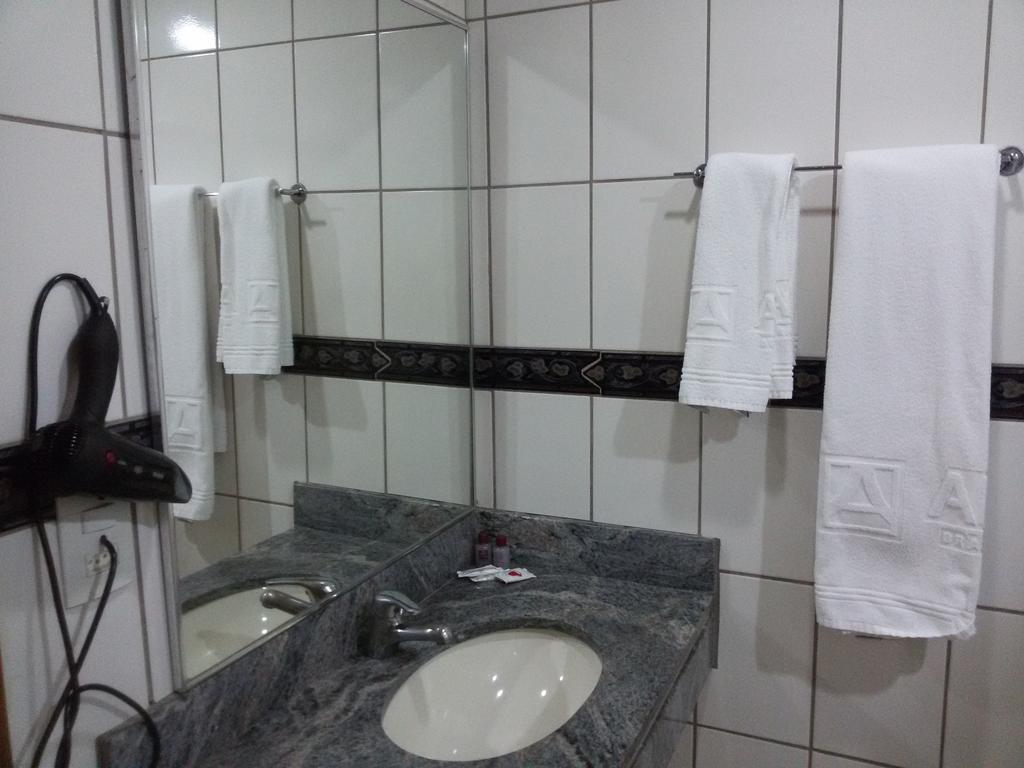 Airam Brasilia Hotel Екстер'єр фото